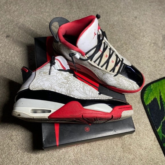 Jordan - Picture 3 of 3